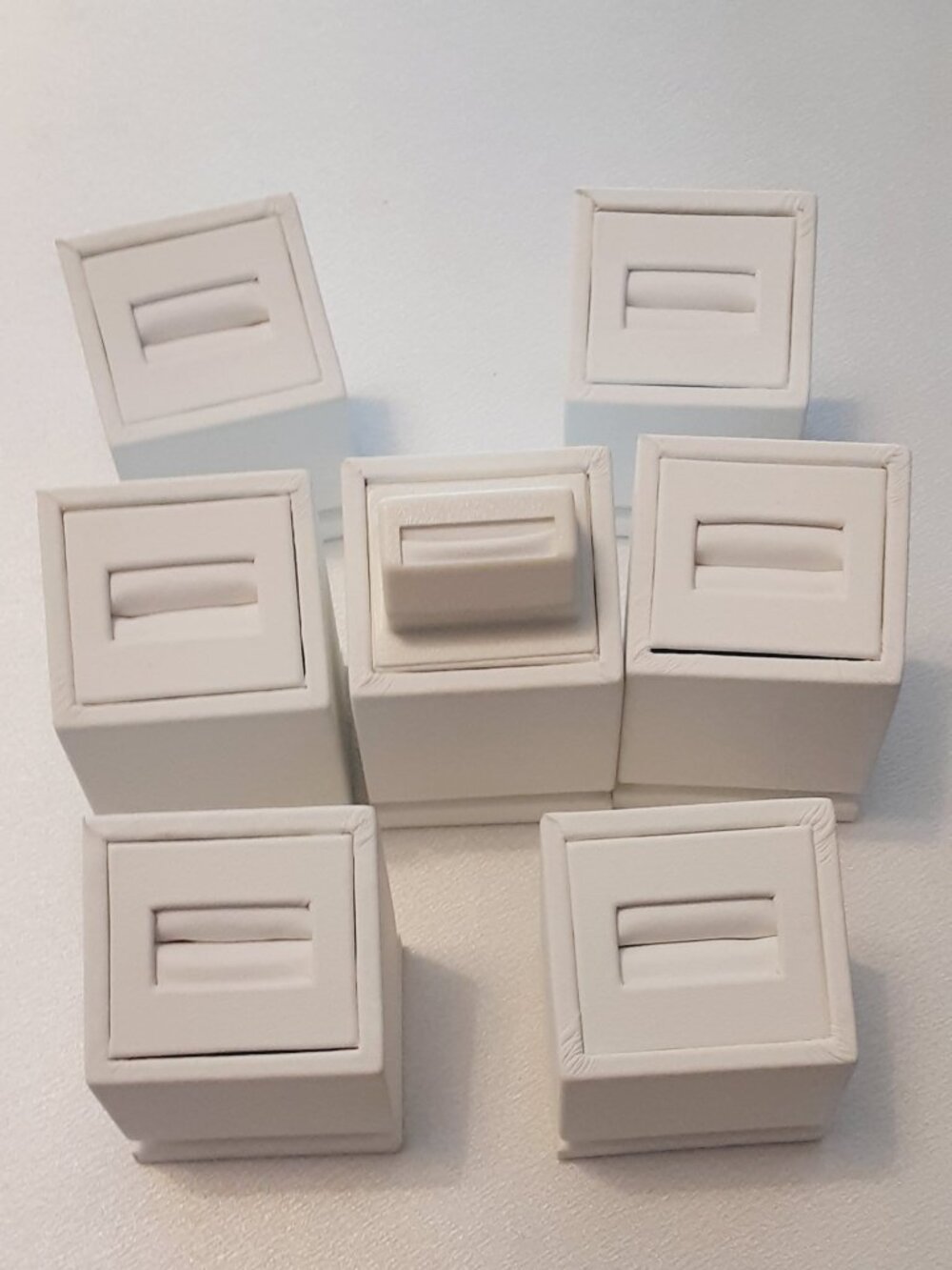 NEW single ring jewelry displays - Picture 6 of 8